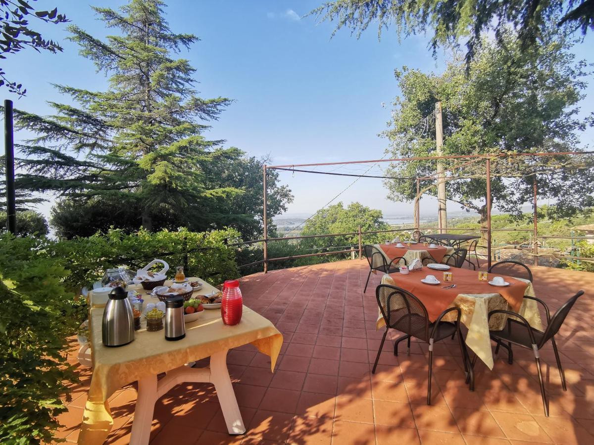 B&B Casa Sanni パッシニャーノ・スル・トラジメーノ エクステリア 写真