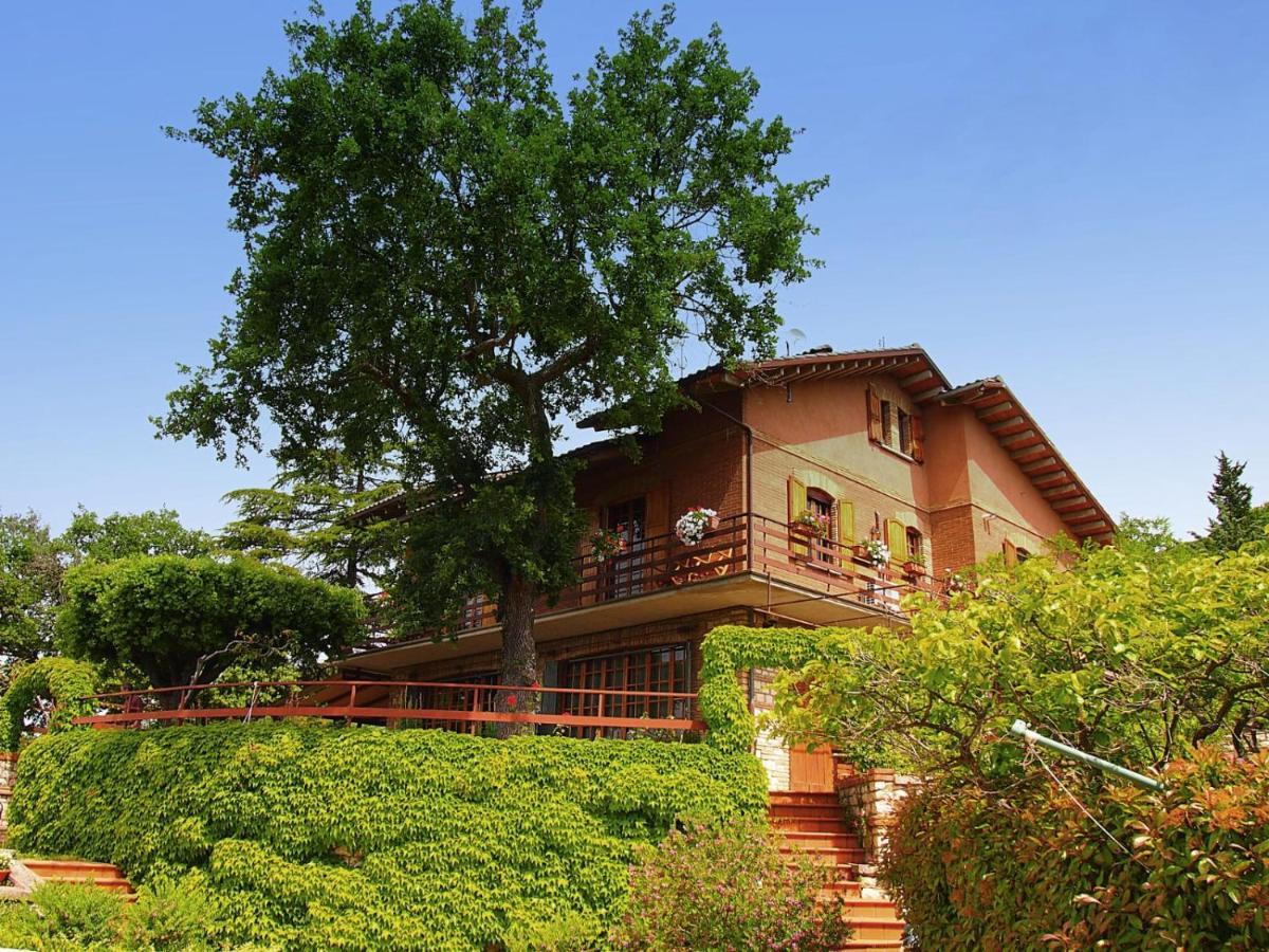 B&B Casa Sanni パッシニャーノ・スル・トラジメーノ エクステリア 写真